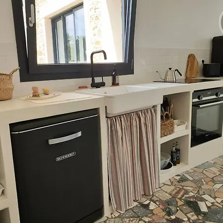 3 De Charme Avec Parc Arboré, Proche Paris - Fr-1-527-96 *